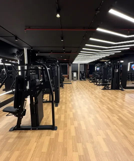 Training floor with strength machines